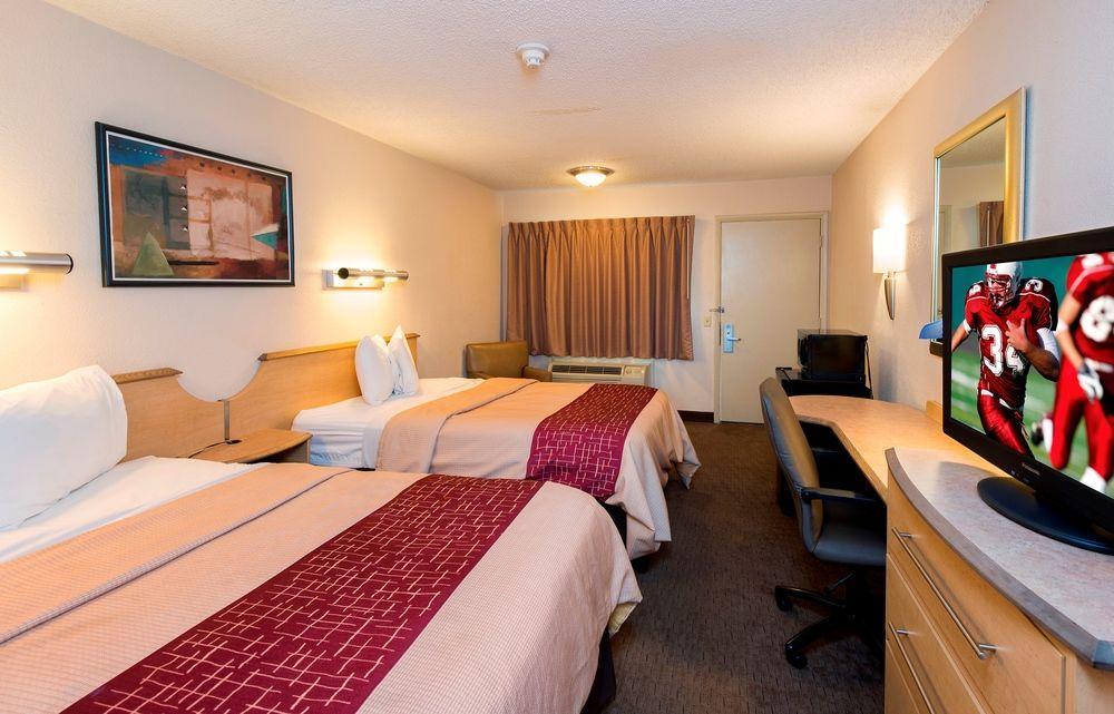 Red Roof Inn Elkhart Eksteriør bilde