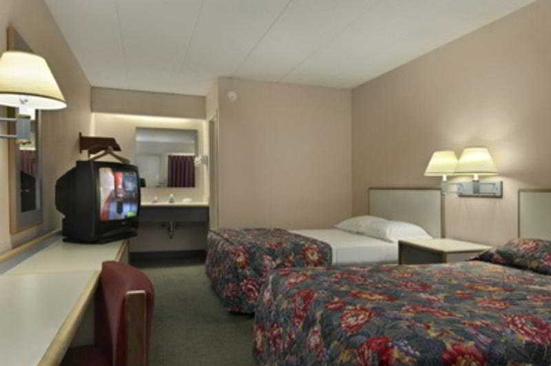 Red Roof Inn Elkhart Eksteriør bilde